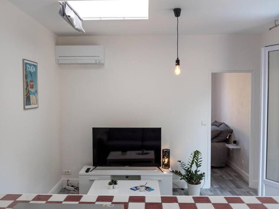 Logement Le Serein Tulon Zewnętrze zdjęcie